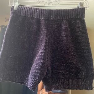 Super Soft Lounge Shorts From Hera (Size M) Bundle only 🌟